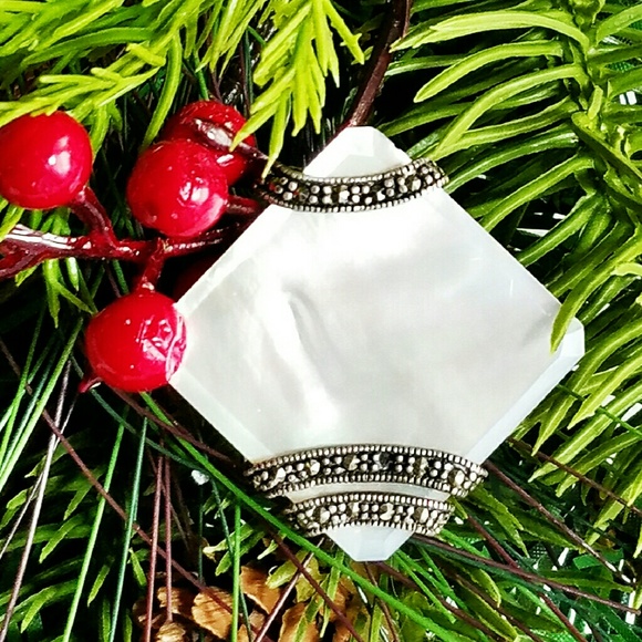 Vintage Art Deco Sterling Silver Mother of Pearl & Marcasite Brooch/Pendant - Picture 2 of 4